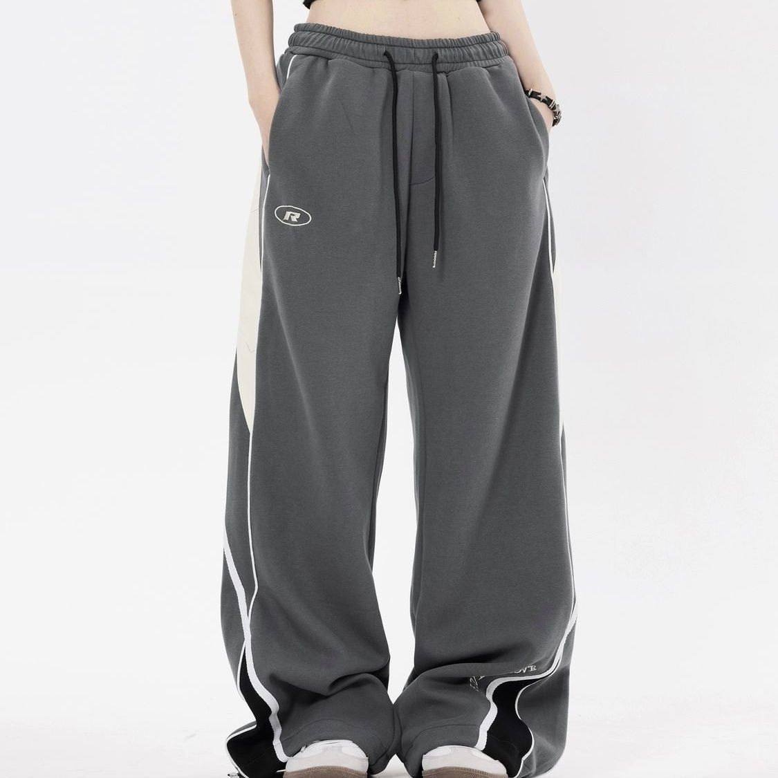 Retro Sports Pants - Baggy